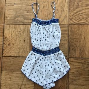 NWOT Chach Beach printed romper with sequins, sz 6